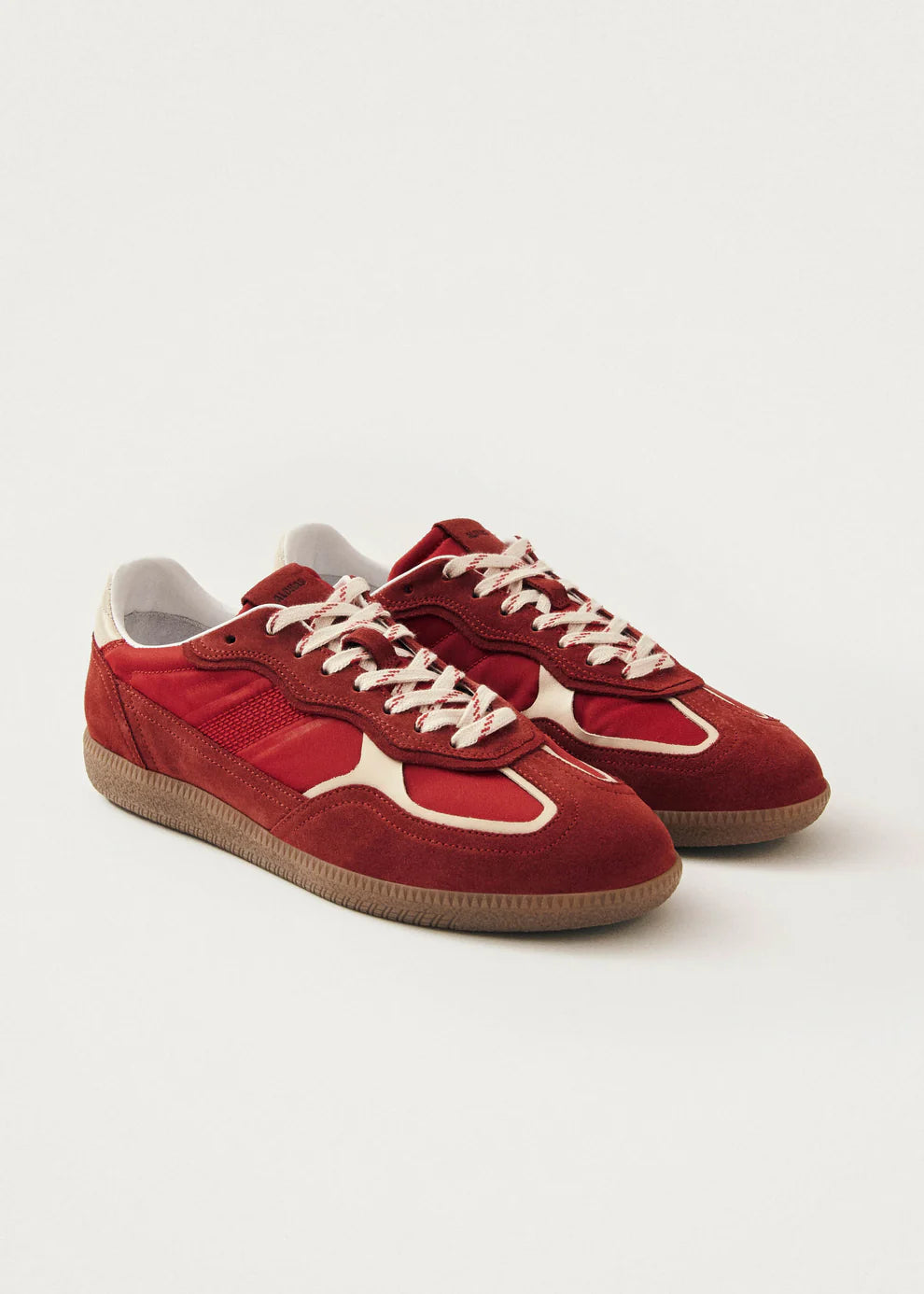 Alohas Rife Sheen Sneaker