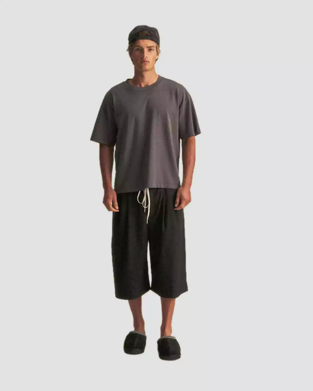 Elwood Crop Hill Tee