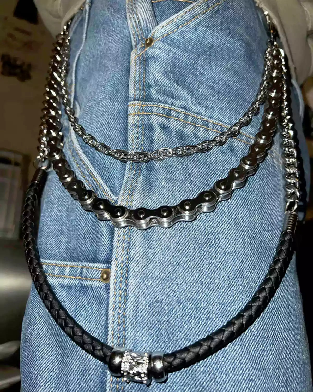 HOWSS Eternal Noir Wallet Chain