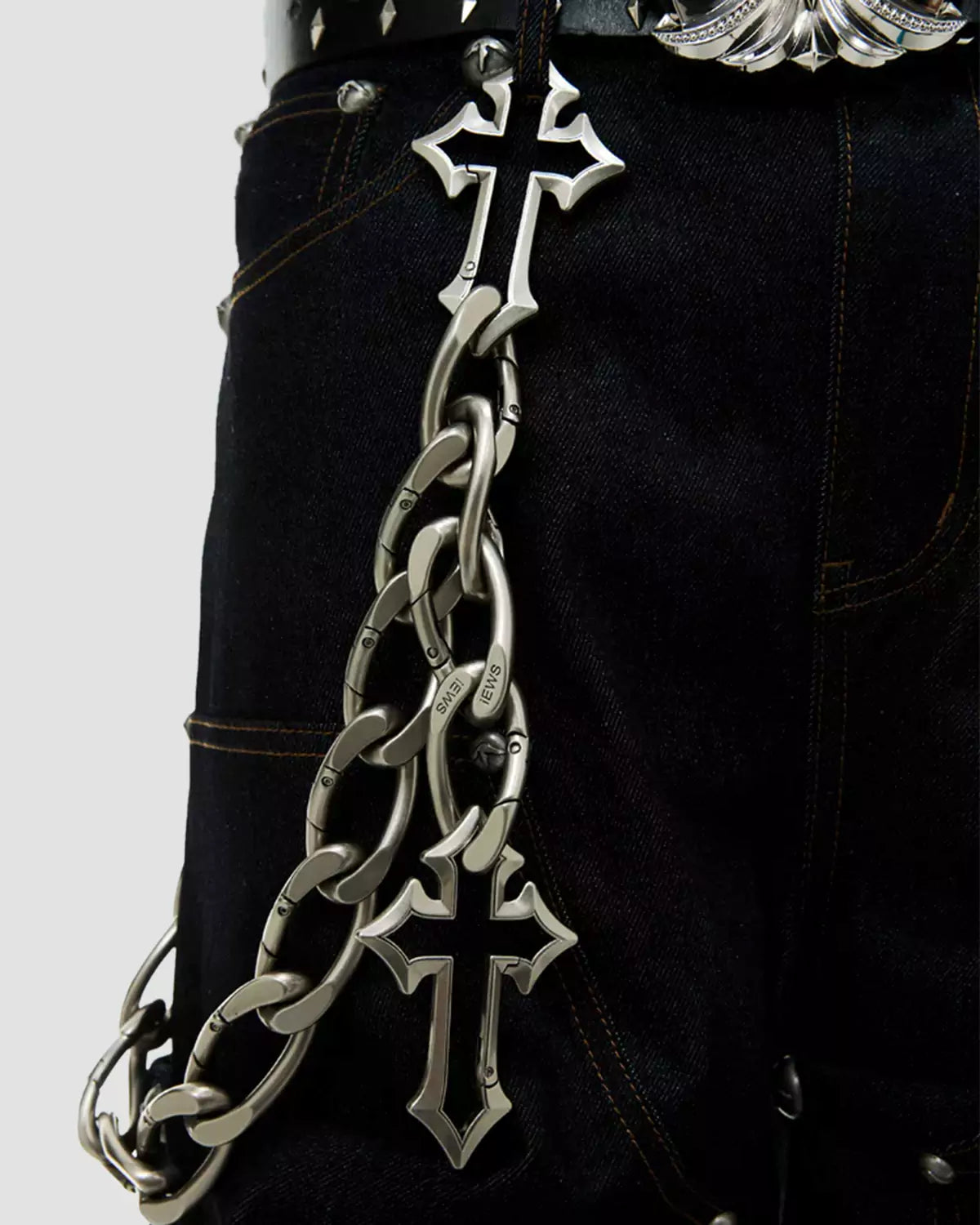 HOWSS Titan 700 Wallet Chain